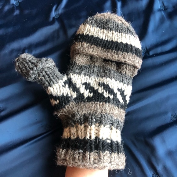 Wool mitten/gloves - Picture 3 of 3